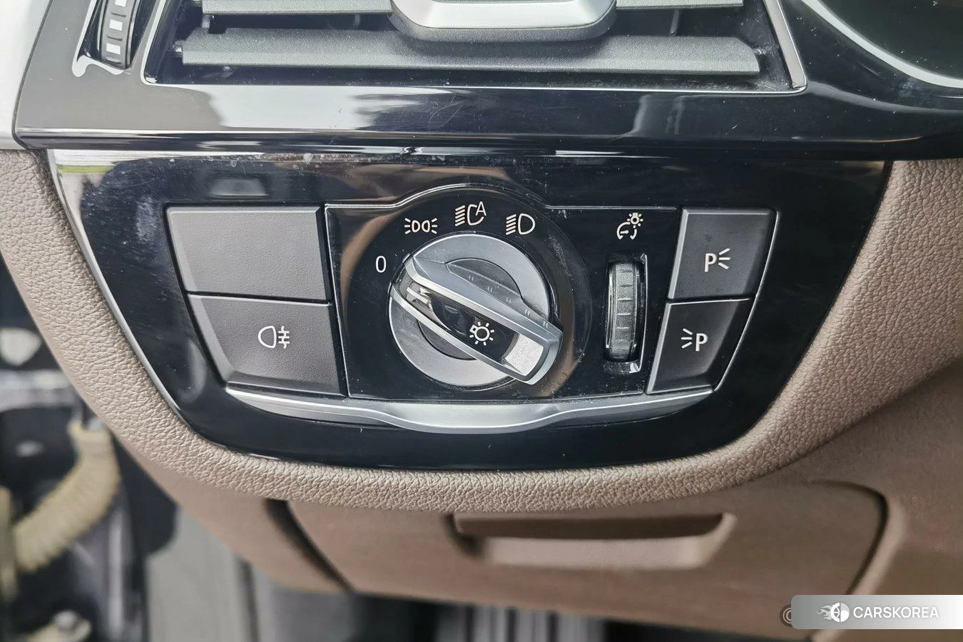 BMW 5 series id 4420795 из Китая 8