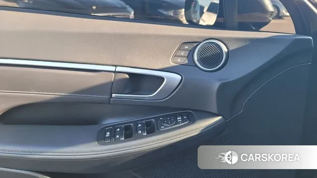 Hyundai Sonata D Edge (DN8) id 3482640 из Кореи 8