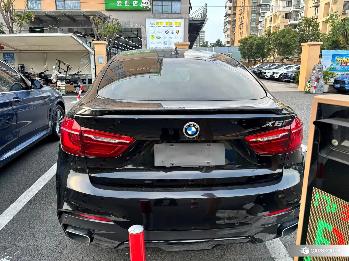 BMW X6 id 4679923 из Китая 8