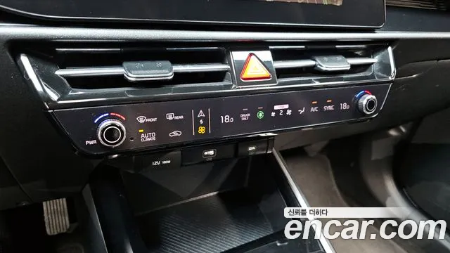 Kia Di Ol Nu Niro id 2823636 из Кореи 8