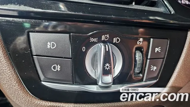 BMW 5 Series (G30) id 2951153 из Кореи 8