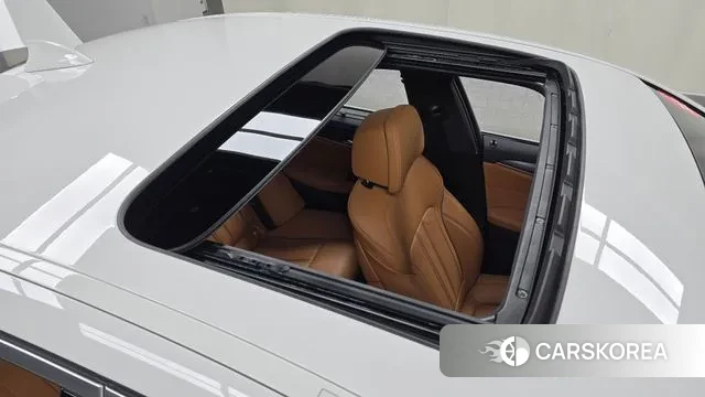 BMW 5 Series (G30) id 3027274 из Кореи 8