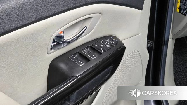 Kia The New Carnival id 3813708 из Кореи 8