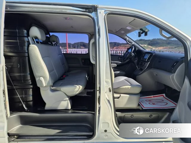 Hyundai The New Grand Starex id 4910984 из Кореи 8