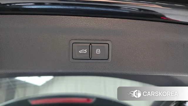 Audi Q3 (F3) id 4395190 из Кореи 8