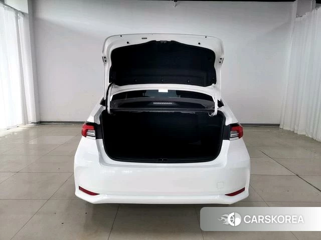 Toyota Corolla id 4235917 из Китая 8