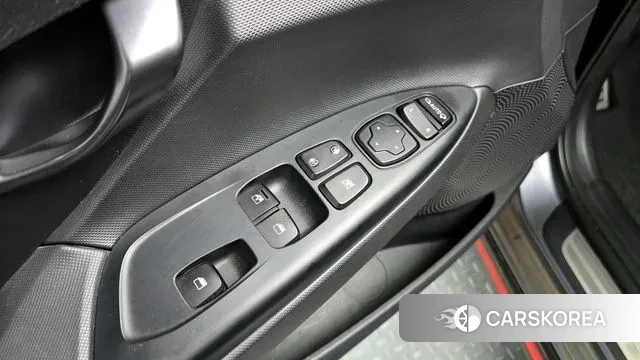 Hyundai Veloster (JS) id 3039072 из Кореи 8