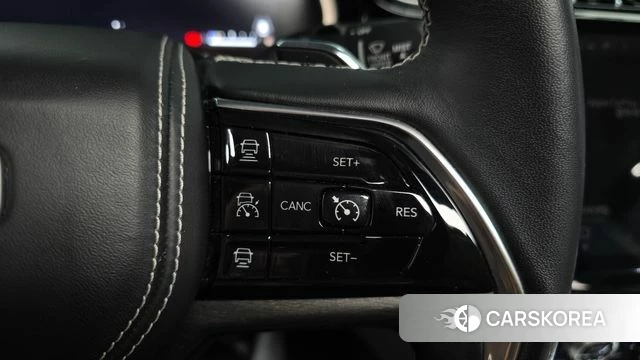 Jeep Grand Cherokee (WL) id 4481155 из Кореи 8