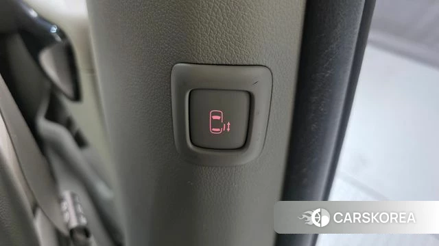 Kia The New Carnival id 4595838 из Кореи 8