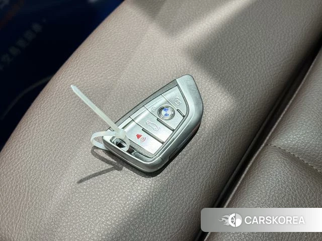 BMW X1 id 4220853 из Китая 8