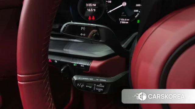 Porsche 911(992) id 4223795 из Кореи 8