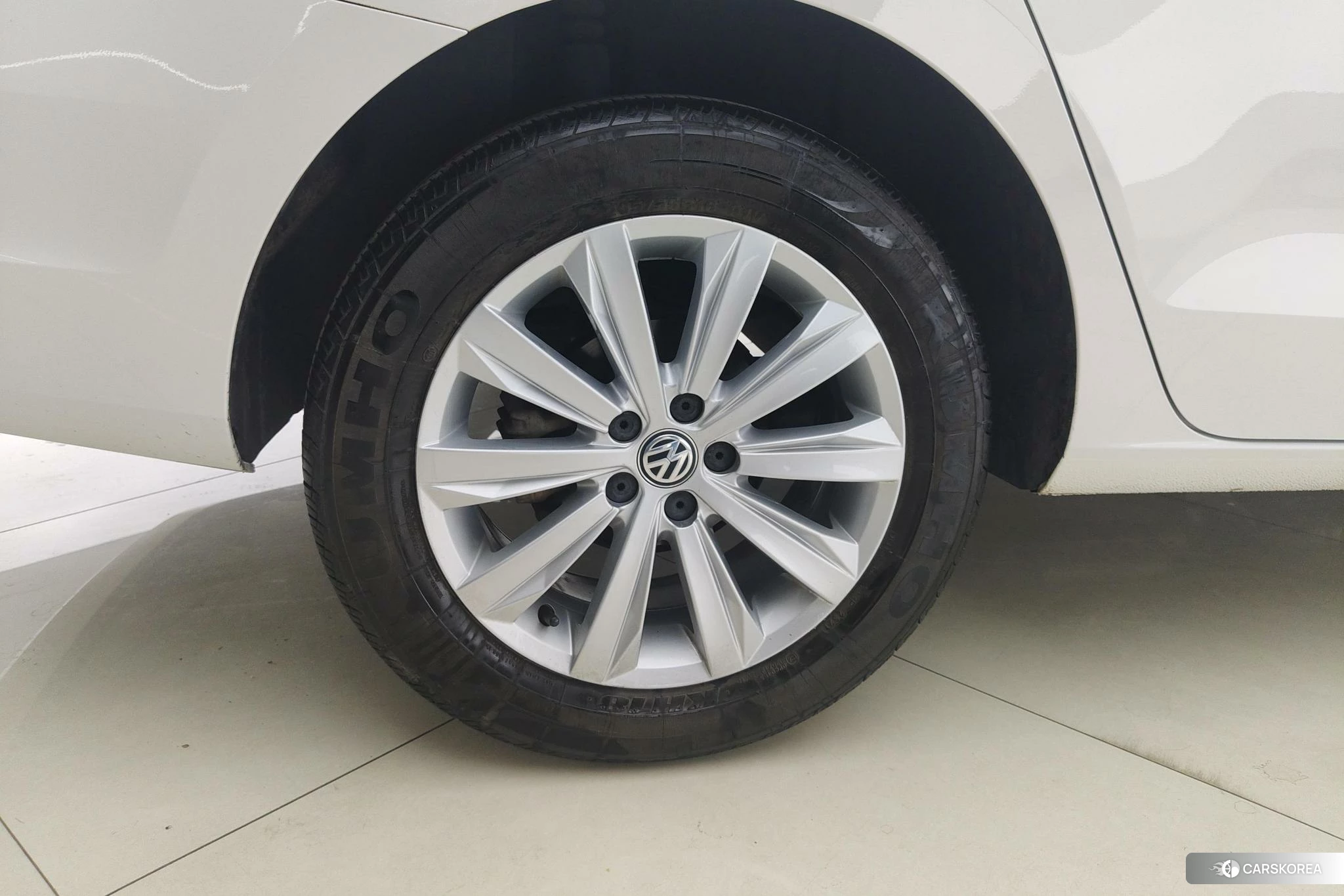Volkswagen Bora id 4441141 из Китая 8