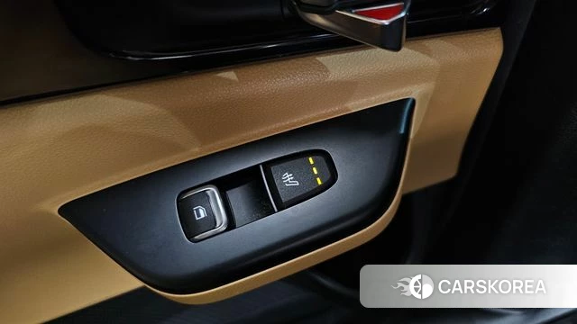 Kia Carnival 4th generation id 4409647 из Кореи 8