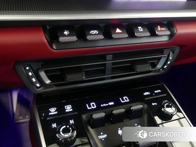 Porsche 911(992) id 4423301 из Кореи 8