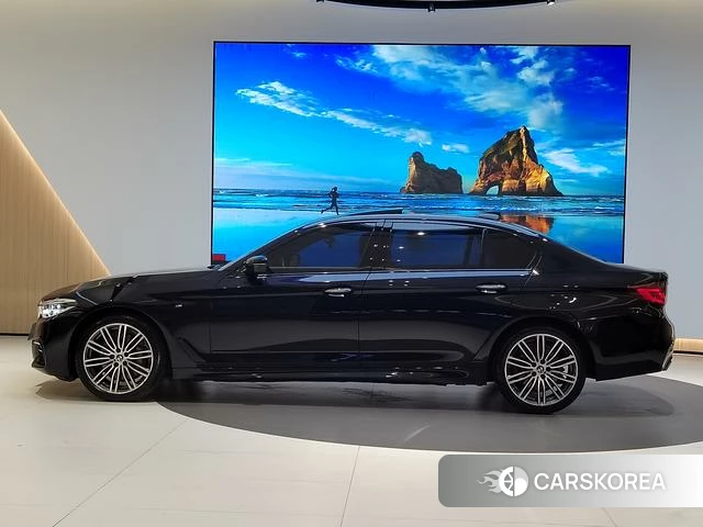 BMW 5 series id 4221712 из Китая 8
