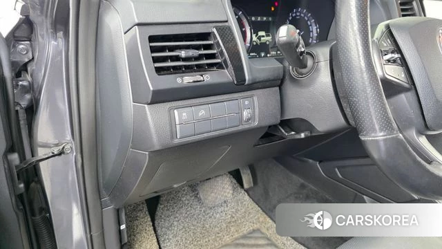Ssangyong Rexton Sports Cannes id 4416488 из Кореи 8