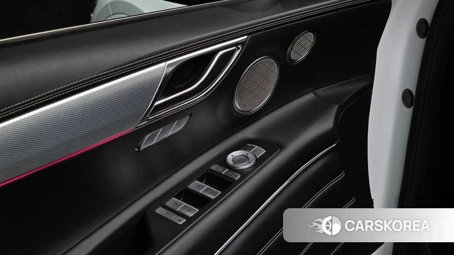 Genesis GV80 id 3860900 из Кореи 8