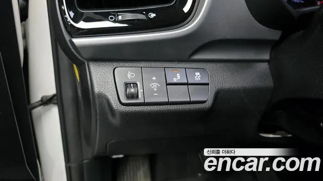 Kia Stonic id 2525701 из Кореи 8