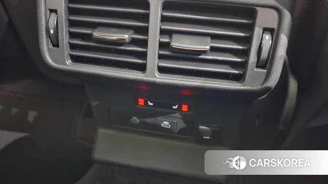 Land Rover Range Rover Velar id 3624265 из Кореи 8