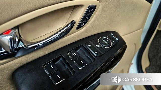 Kia The New Carnival id 4180604 из Кореи 8