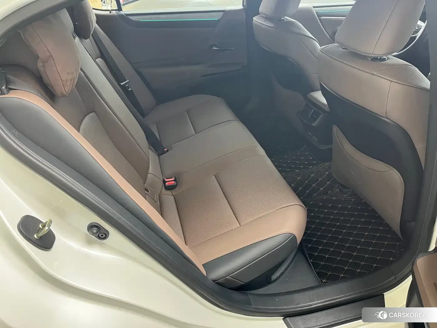 Lexus ES id 4654589 из Китая 15