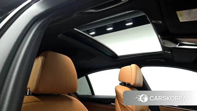 BMW 5 Series (G30) id 3012402 из Кореи 8