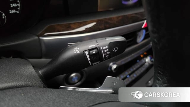 Genesis G90 id 4543215 из Кореи 8