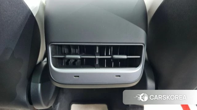 Tesla Model Y id 4584641 из Кореи 8