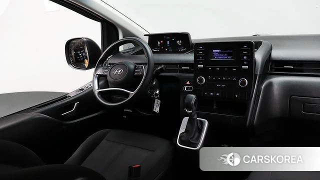 Hyundai Staria id 4361362 из Кореи 8