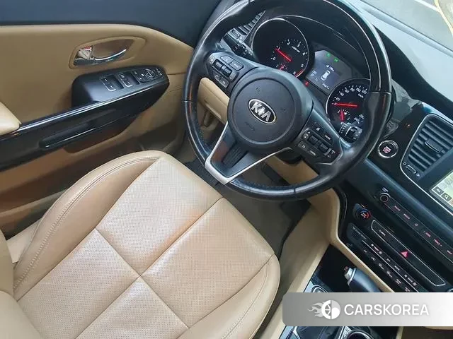 Kia The New Carnival id 3526314 из Кореи 8