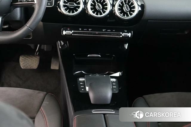 Mercedes-Benz Class A id 4301138 из Китая 8