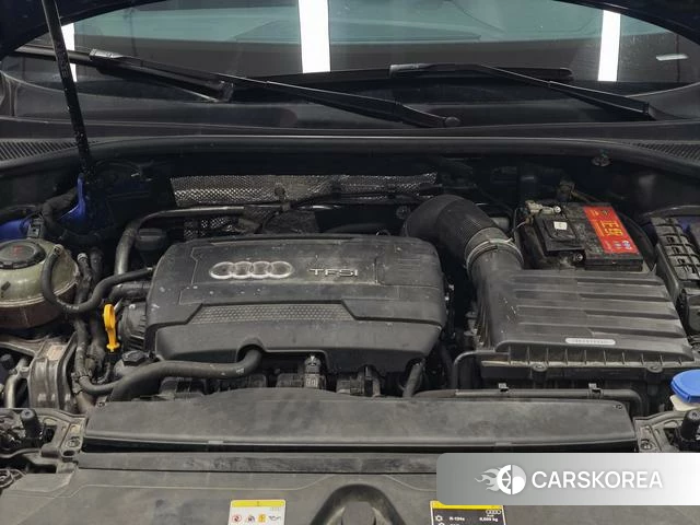 Audi Q3 Sportback id 4272664 из Китая 8