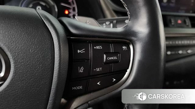 Lexus ES300h 7th generation id 4283257 из Кореи 8