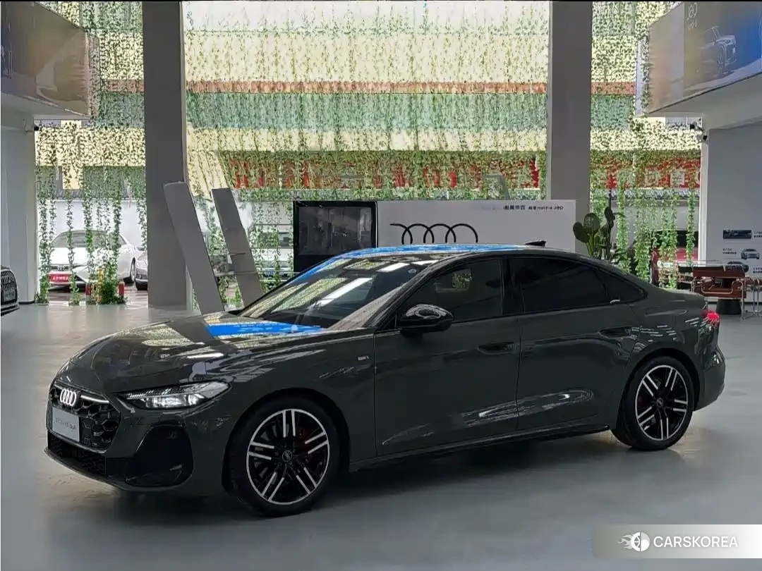 Audi A5L id 4515501 из Китая 8
