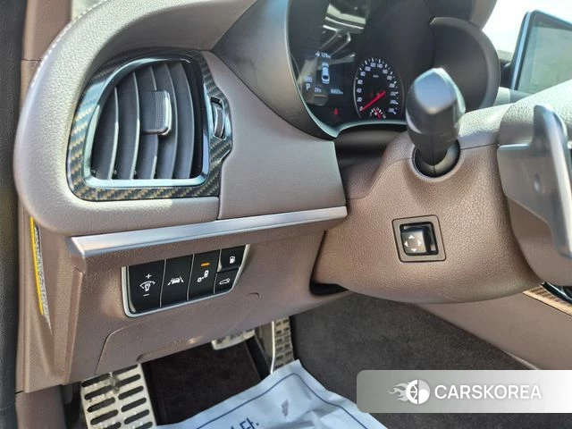 Kia Stinger id 4196839 из Кореи 8