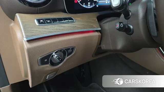 Mercedes-Benz E-Class W213 id 3622486 из Кореи 8