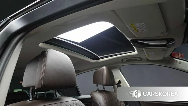 BMW 5 Series (G30) id 3861715 из Кореи 8