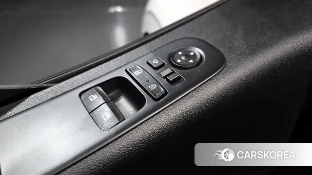 Hyundai Staria id 3278960 из Кореи 8