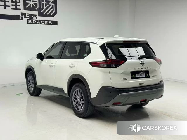 Nissan Qijun id 4348901 из Китая 8