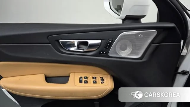 Volvo XC60 second Generation id 3343679 из Кореи 8