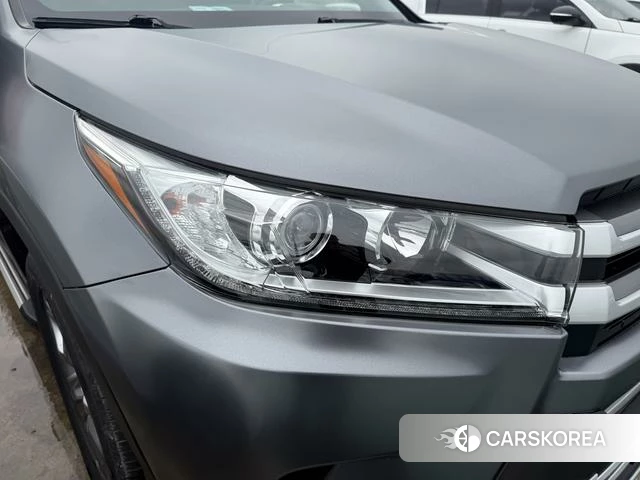 Toyota Highlander id 4298388 из Китая 8
