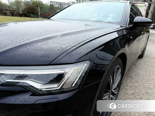 Audi A6L id 4273503 из Китая 8