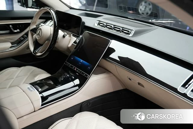 Mercedes-Benz Maybach S-class id 3920710 из Китая 8