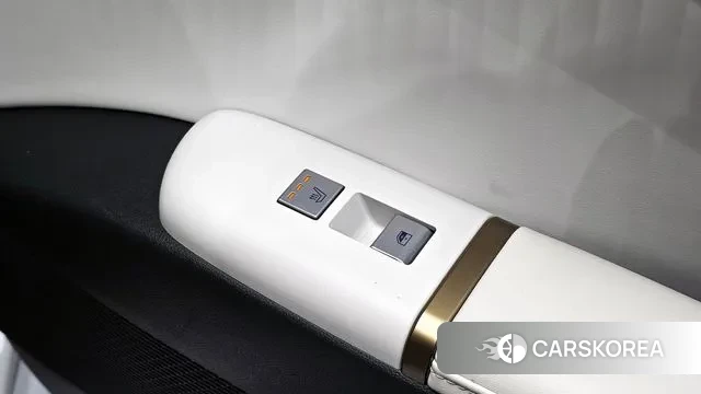 Hyundai Grandeur (GN7) id 3420483 из Кореи 8