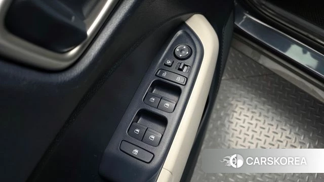 Hyundai Venue id 4339089 из Кореи 8
