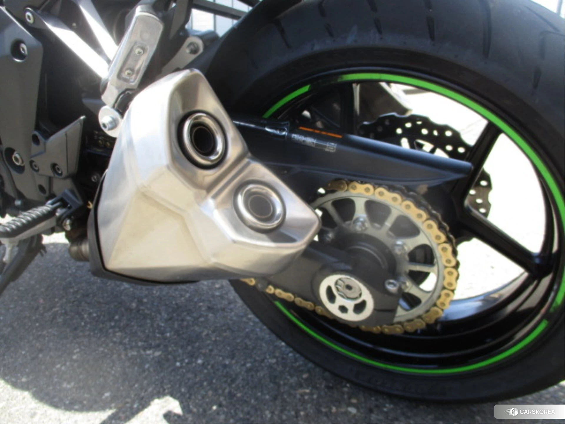 Kawasaki NINJA 1000 id 4347836 из Японии 8