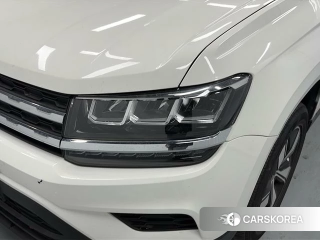 Volkswagen Tuyue id 4253946 из Китая 8