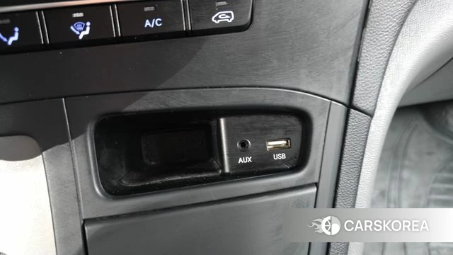 Hyundai The New Grand Starex id 4430426 из Кореи 8