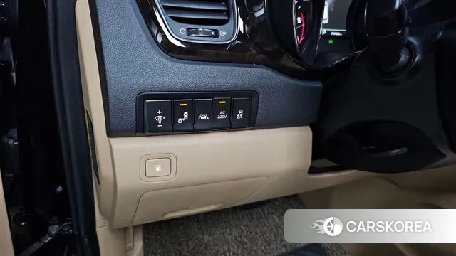 Kia The New Carnival id 3233836 из Кореи 8