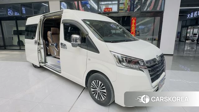 Toyota Hiace id 4261861 из Китая 8